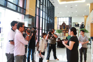 สำนักงาน กสทช. เปิดการนำสื่อมวลชนเยี่ยมชมสถานที่จัดการประมูลคลื่นความถี่ IMT ย่าน 2.1 GHz
