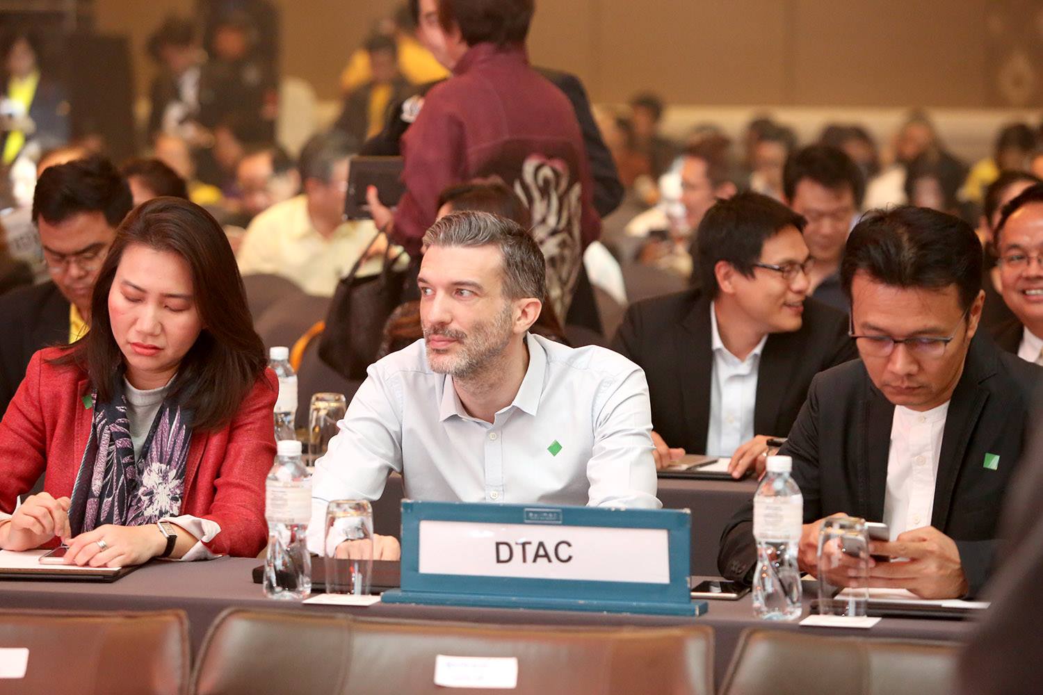 06.jpg