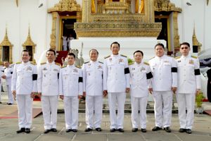 พระพิธีธรรมสวดและพระราชทานฉันเช้า ณ พระที่นั่งดุสิตมหาปราสาท ในพระบรมมหาราชวัง