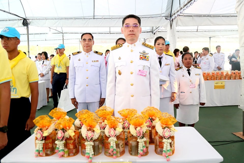 01-(1).jpg