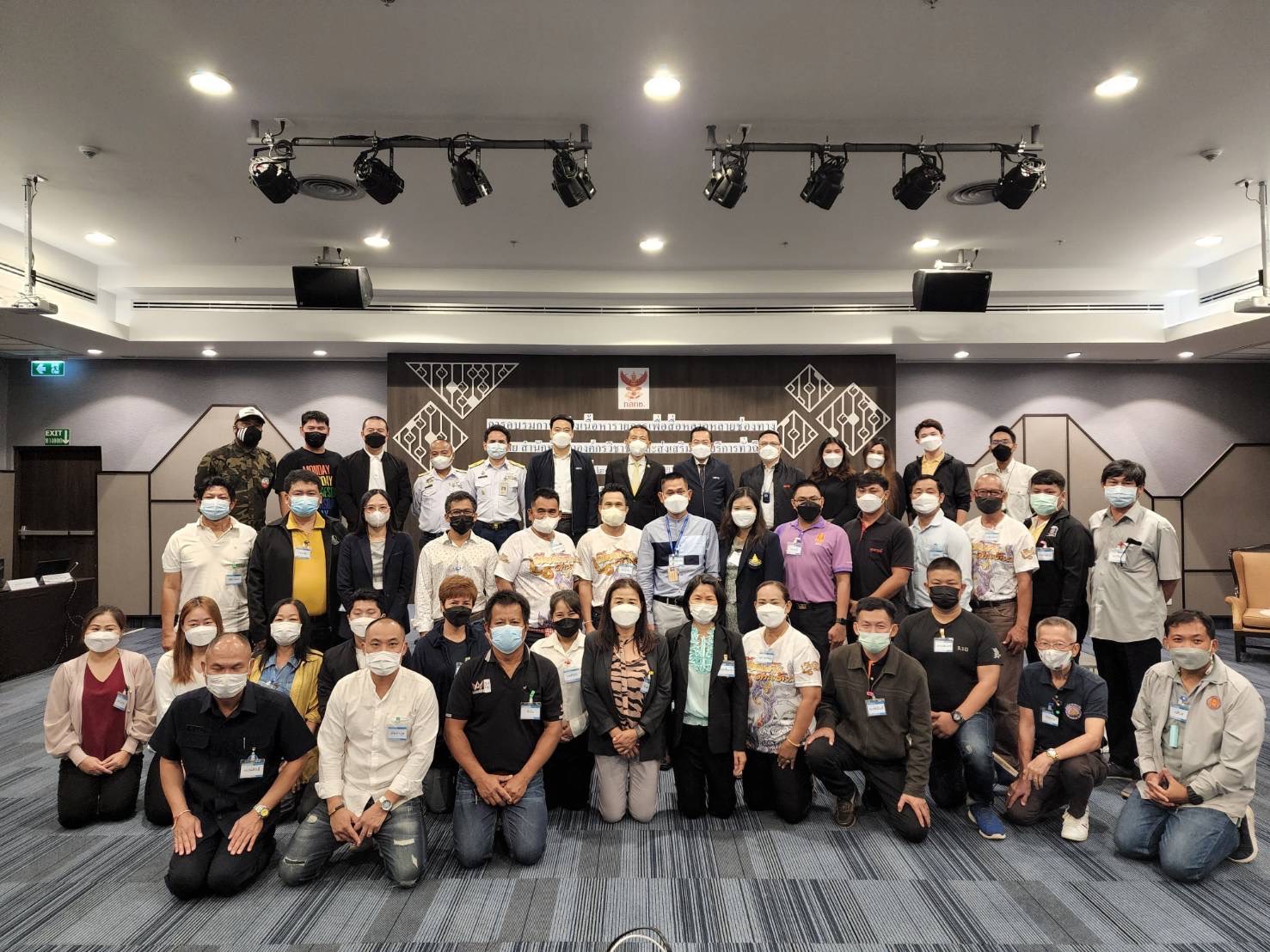 06.jpg
