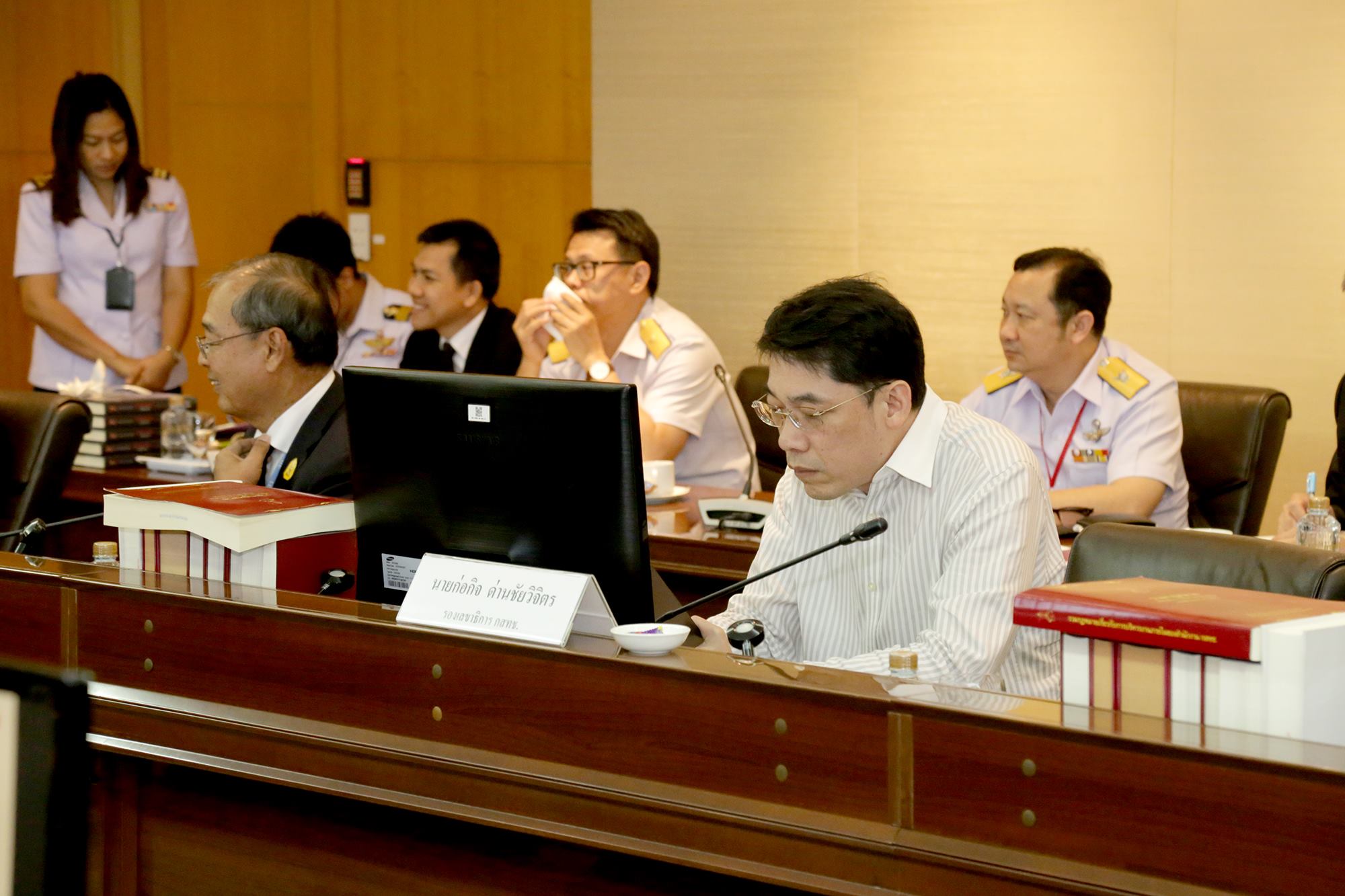 05.jpg