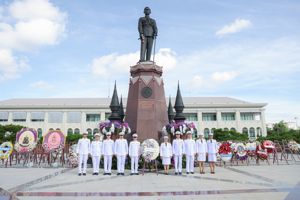 สำนักงาน กสทช. ร่วมพิธีวางพวงมาลาถวายราชสักการะพระบรมราชานุสาวรีย์ พระบาทสมเด็จพระปรเมนทรมหาอานันทมหิดล พระอัฐมรามาธิบดินทร (รัชกาลที่ 8 ) เนื่องในวันอานันทมหิดล