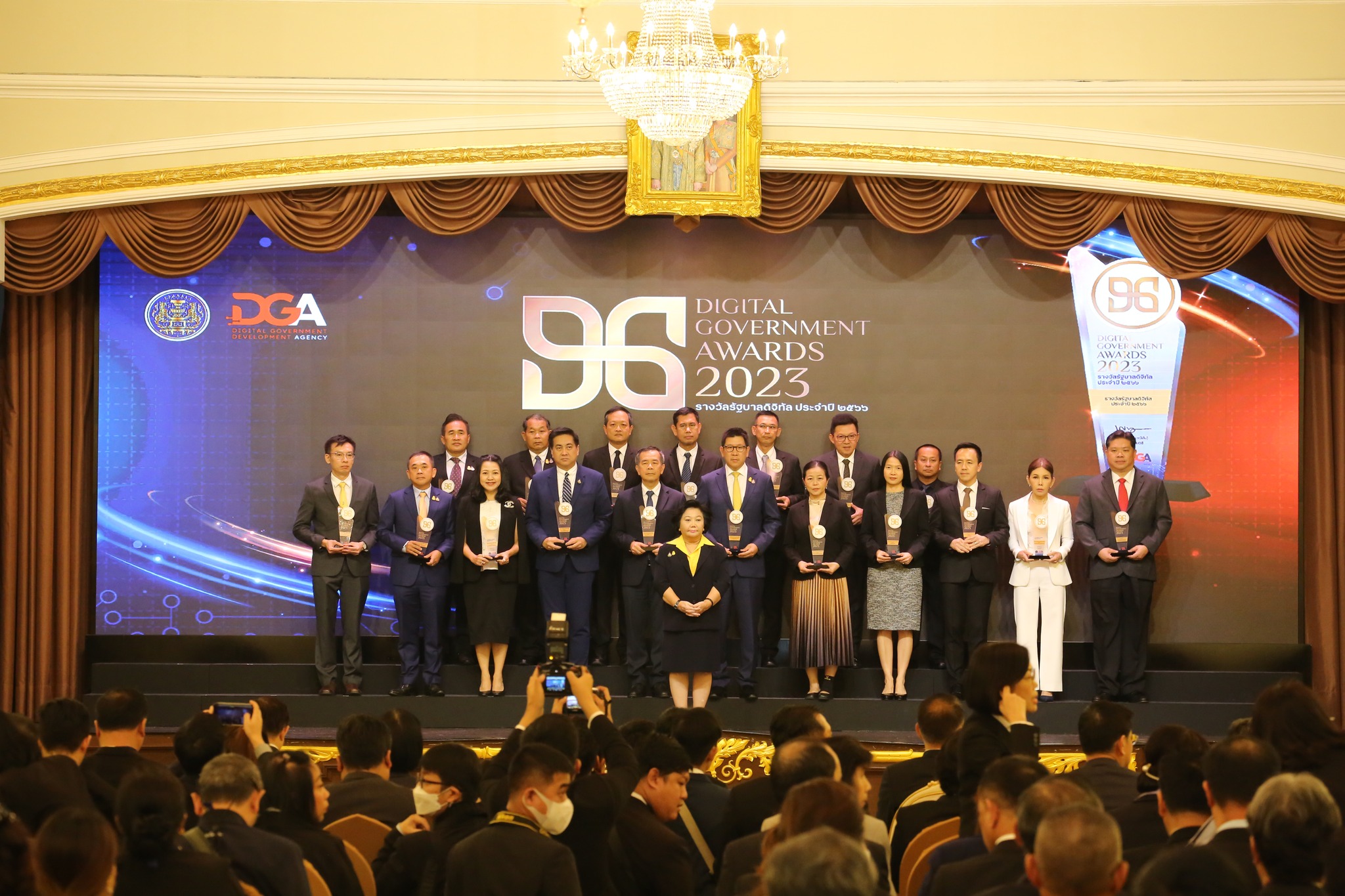 02.jpg