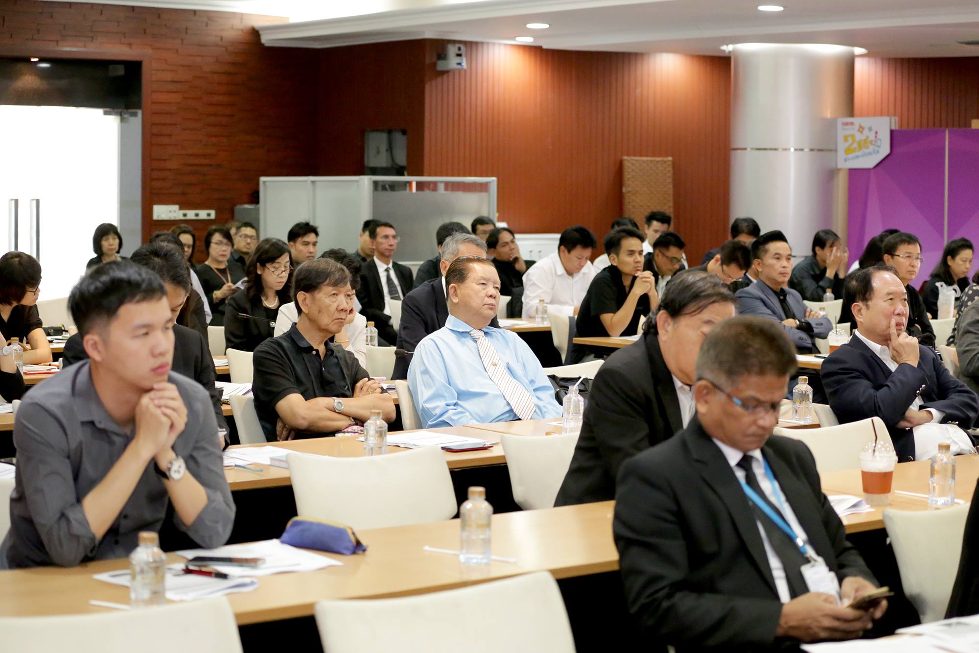 08.jpg