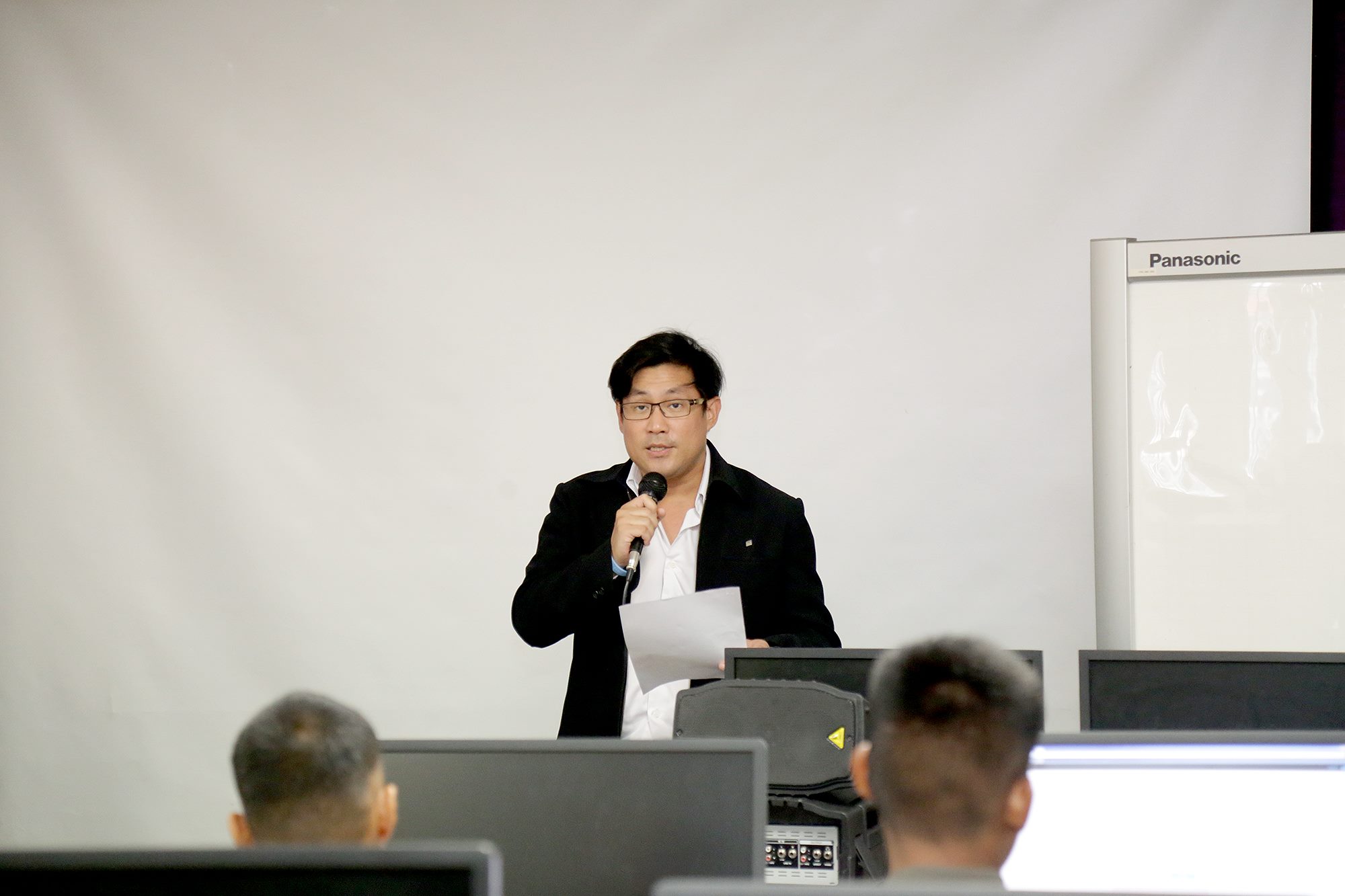 02.jpg