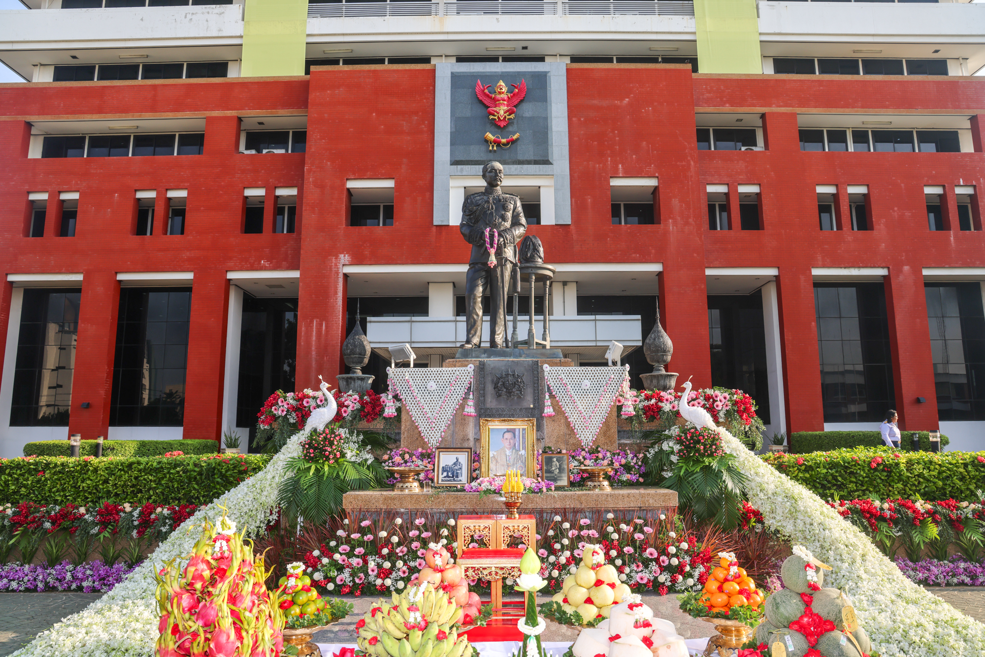 01-(1).jpg