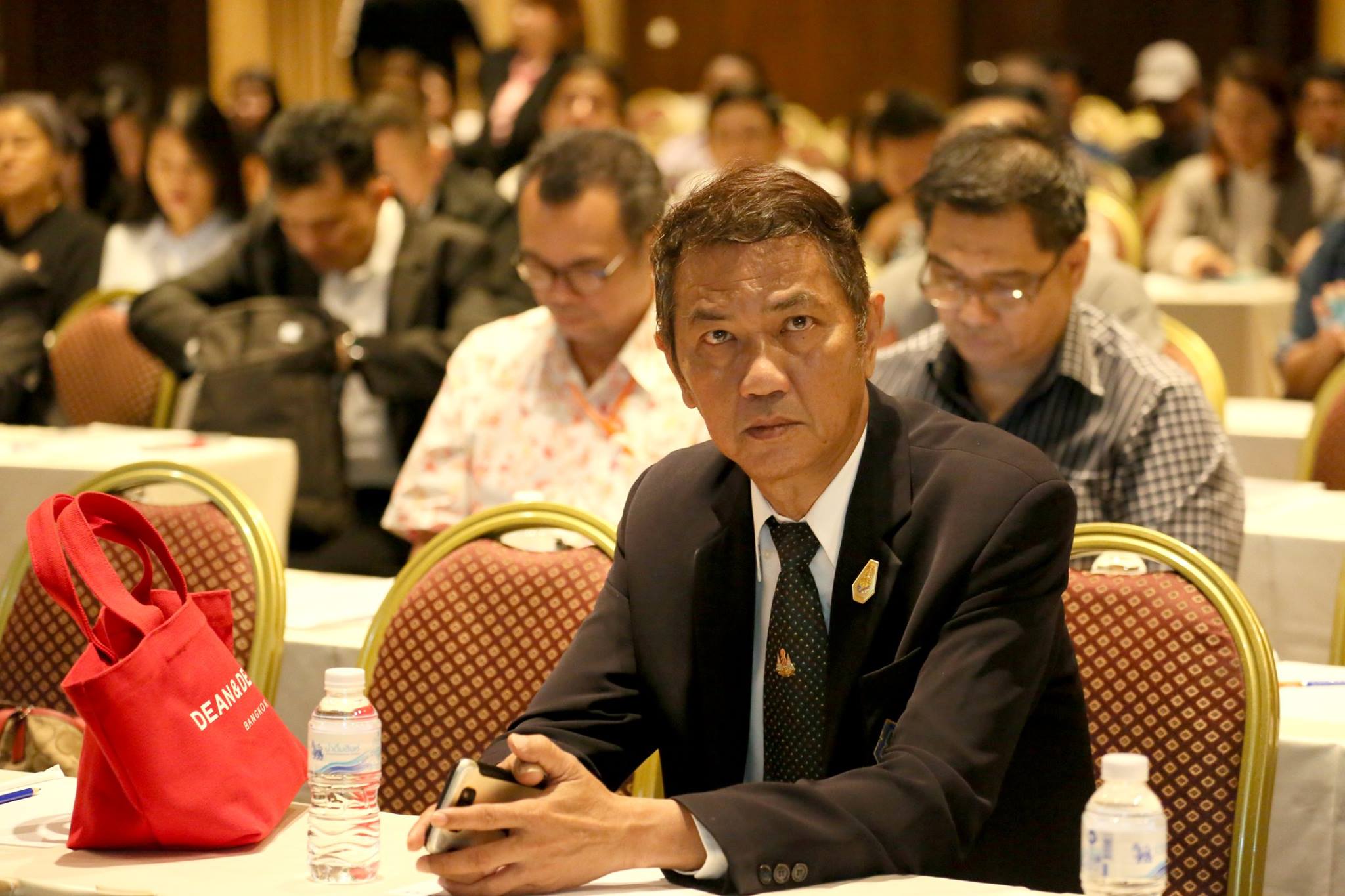 06.jpg