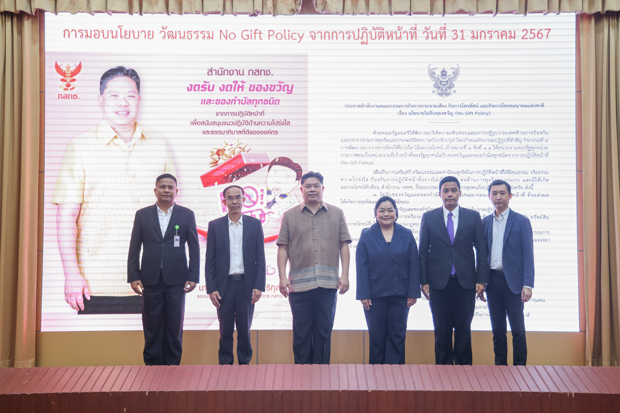09.jpg