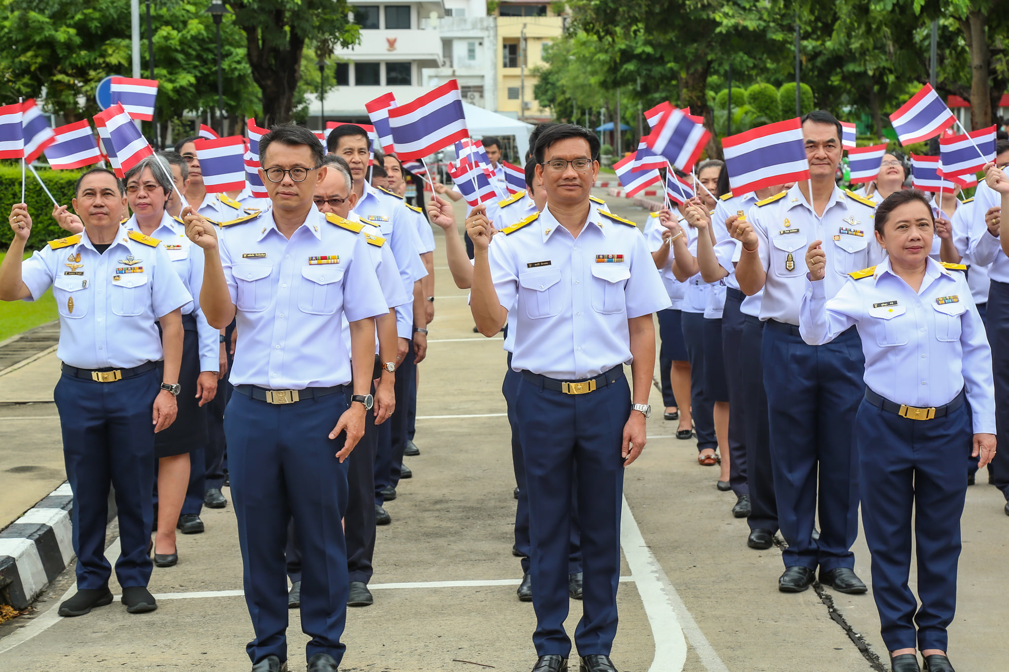 05.jpg